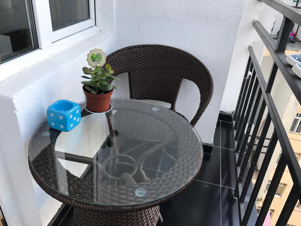 Apartment Like Home Batumi Exterior photo